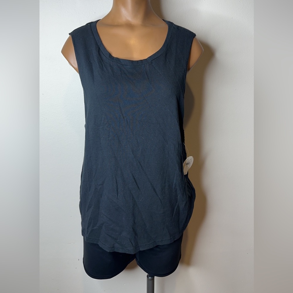 Aerie muscle tank
